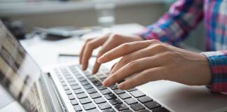 ranking laptopów - dobry laptop do 2000 zł