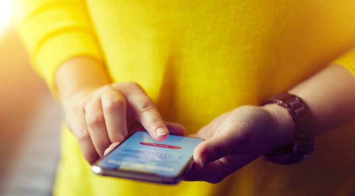 Aplikacja mobilna — bankowość w kieszeni