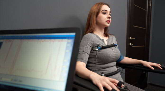 Czym jest lie detector test – wykrywacz kłamstw