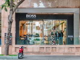 Moda damska: Victoria Beckham, Hugo Boss i Monnari – klasyka, elegancja i styl na topie